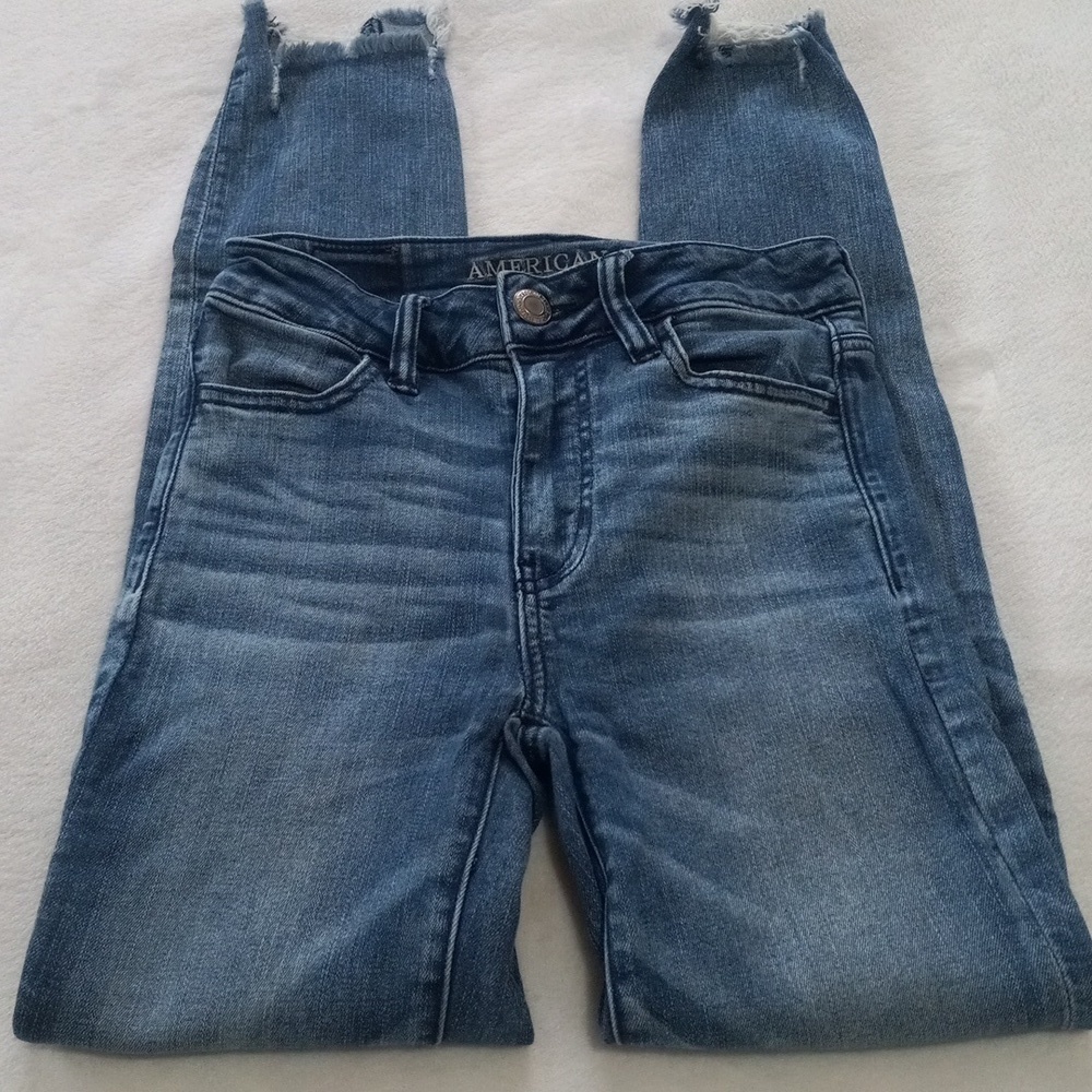 American Eagle Outfitters Hi-Rise Jeggin Crop Jeans Next Level Stretch